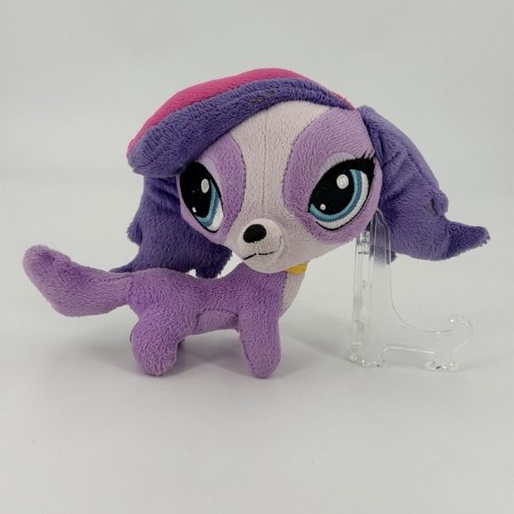 Hasbro Other - Hasbro Littlest Pet Shop Zoe Trent Dog 6" Plush Pet Figure (Hard to Find)